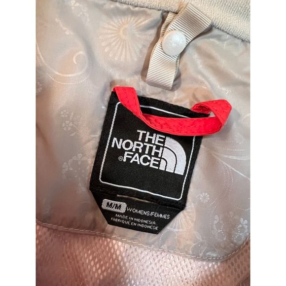 The North Face jacket. GUC. Size M (W). - Picture 10 of 10